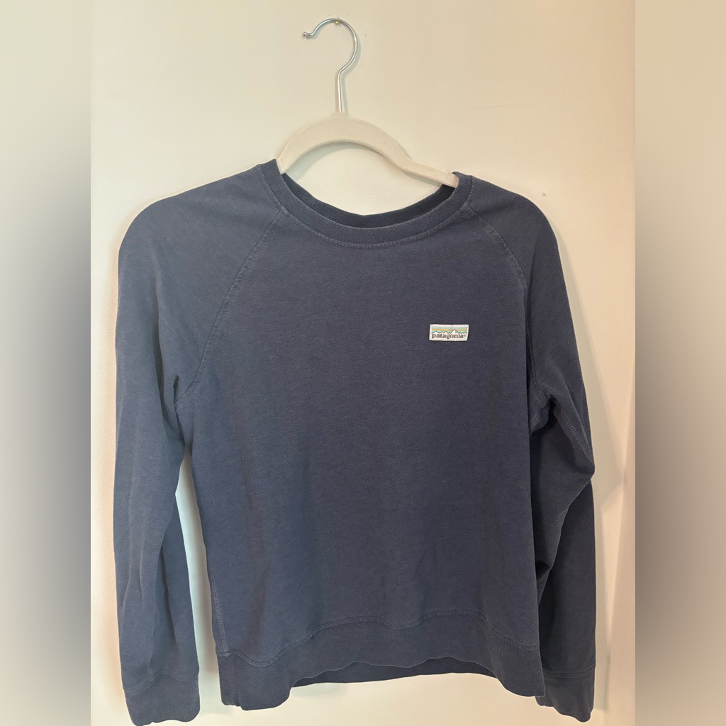 Patagonia Sweatshirt Navy Women’s Size M